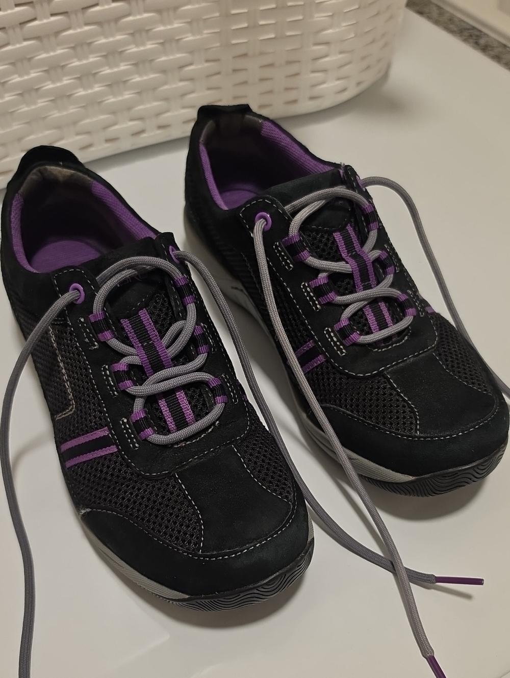 Dansko Helen Black and Purple Comfort Lace-Up Sneakers Size 38